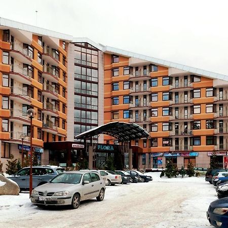Apartments Flora-Daisy Boroveț Exterior foto